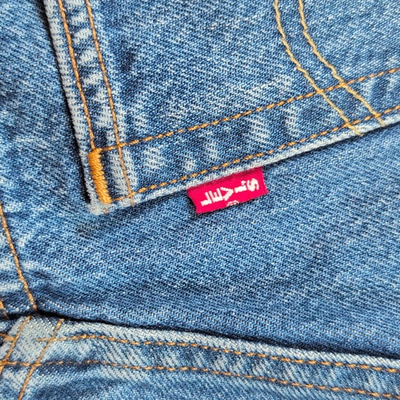 195-Vintage Levis‎ Blue Denim Women's Shorts - Picture 2 of 7